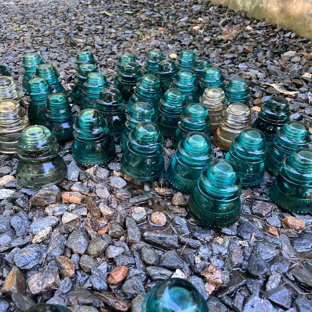 Hemingray (3) vintage glass insulators - Picture 2 of 4